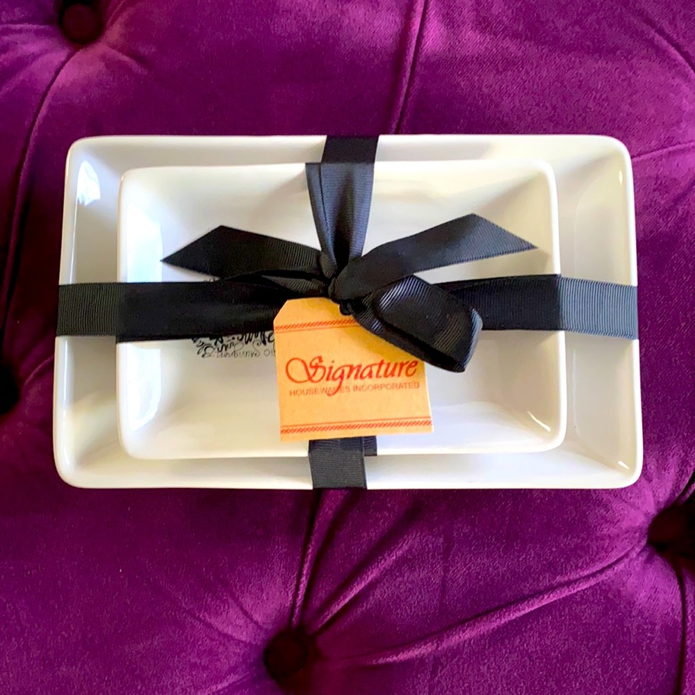 NWT small appetizer trays